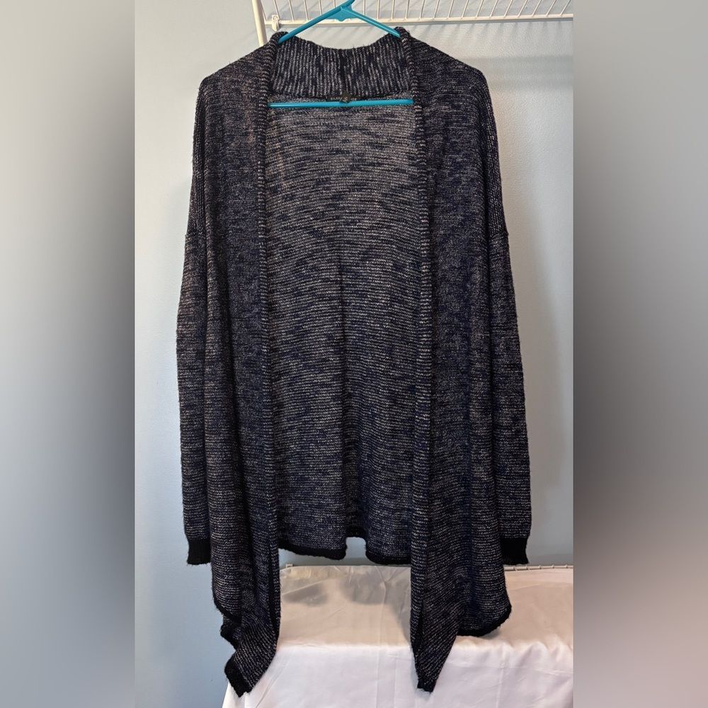 Eileen Fisher black lightweight long sleeve cardigan viscose linen nylon blend M